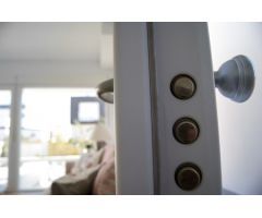Vivienda moderna, luminosa, amplia y confortable