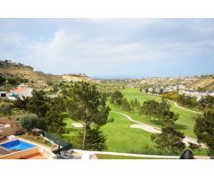 VILLA EN CAMPO DE GOLF