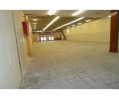 LOCAL-NAVE COMERCIAL