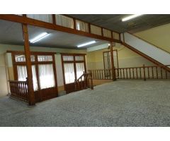 LOCAL-NAVE COMERCIAL