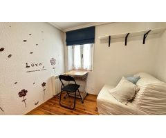 Apartamento sin ascensor y mucha luz