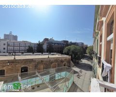 ESPECTACULAR VIVIENDA EN ZONA PZA ESPAÑA CON LICENCIA TURISTICA