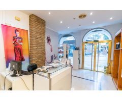 LOCAL COMERCIAL EN VENTA EN GRANADA