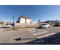 Parcela en esquina en Ogíjares