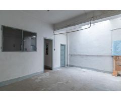 Local comercial en venta en el Zaidin, junto a avenida de Cádiz