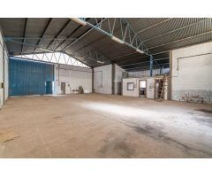 NAVE INDUSTRIAL DE 240M2 EN JUN-GRANADA