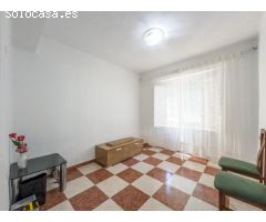 Piso en Zona Vergeles, tercera planta sin Ascensor
