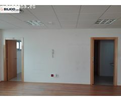 Excelente local comercial, acondicionado, en Mungia