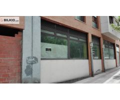 Inmejorable local comercial en venta.
