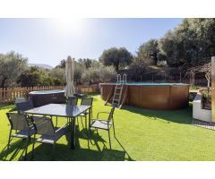 Chalet con gran terreno en Orgiva
