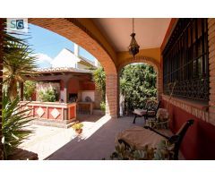 Casa en Venta en La Zubia, Granada