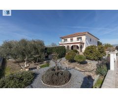 ¡¡ESTUPENDA FINCA RUSTICA PARA EXPLOTACION INDUSTRIAL CON GRAN CASA!!