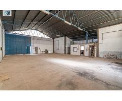 NAVE INDUSTRIAL DE 240M2 EN JUN-GRANADA