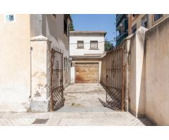 !!ESPECTACULAR PARCELA CON VIVIENDA JUNTO LA HÍPICA!!
