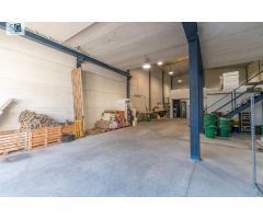 NAVE EN VENTA EN EL POLÍGONO JUNCARIL