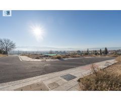 Parcela urbana de 2.918 m2 en Monteluz para construir hasta 25 viviendas pareadas