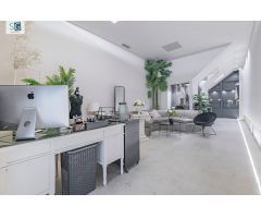 Se vende espectacular espacio comercial reformado en el corazón de Granada