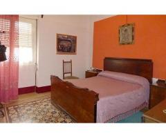 Casa Reformada de 2 plantas con Garajes en Albacete lista para entrar a vivir