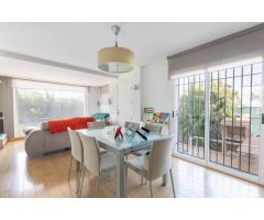 Preciosa casa en Llanos de Silva con piscina. POSIBILIDAD ALQUILER CON OPCION DE COMPRA