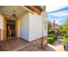 Fabuloso chalet en Urbanización El Carmelo (Ogíjares)