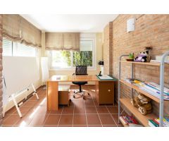 Fabuloso chalet en Urbanización El Carmelo (Ogíjares)