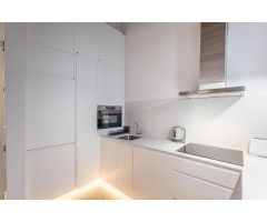 Exclusivo piso con reforma de diseño en el corazón de Granada