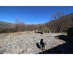IMPRESIONANTE FINCA EN SIERRA NEVADA
