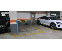 EN VENTA PLAZA DE PARKING LA MARINA DE PORT