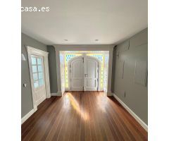 EXCLUSIVO CHALET DE LUJO EN PARCELA DE 500 M²