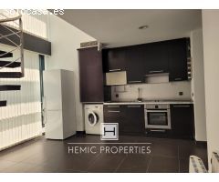 Loft-Dúplex con encanto en Avenida de Manoteras – ¡Listo para entrar a vivir!