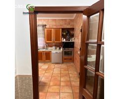 preciosa casa con piscina