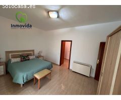 preciosa casa con piscina