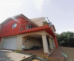 Chalet en Venta en Vall-Llobrega, Girona