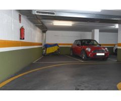 Garaje/Parking en Venta en Girona, Girona