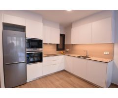 Piso en Alquiler en Girona, Girona