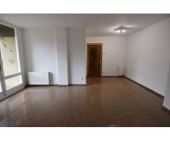 Piso en Venta en Girona, Girona