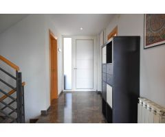 Chalet en Alquiler en Girona, Girona