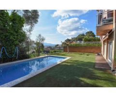Chalet en Alquiler en Girona, Girona