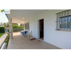 GRAN CHALET EN UNA SOLA PLANTA CON AMPLIO JARDÍN Y PISCINA. ZONA BARBIGUERA.