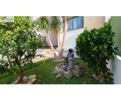 CHALET ADOSADO EN VENTA ZONA BOVERALS! PISCINA PROPIA GARAJE CERRADO!