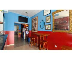 SE VENDE NEGOCIO EN PLENO FUNCCIONAMIENTO + VIVIENDA EN PLANTA ALTA!