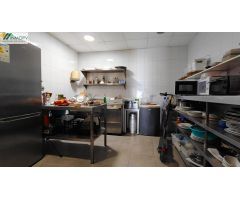 SE VENDE NEGOCIO EN PLENO FUNCCIONAMIENTO + VIVIENDA EN PLANTA ALTA!