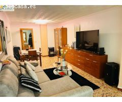 SE VENDE PISO DE 4 DORMITORIOS EN LA CALLE PILAR! PLAZA DE APARCAMIENTO Y TRASTERO INCLUIDOS!
