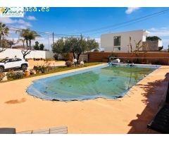 SE VENDE BONITA VILLA EN LA URBANIZACION LA CLOSA - CLUB DE TENIS VINARÒS!