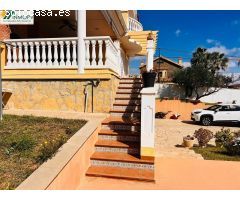 SE VENDE BONITA VILLA EN LA URBANIZACION LA CLOSA - CLUB DE TENIS VINARÒS!