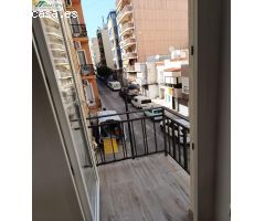 BONITO PISO DE 3 DOMITORIOS COMPLETAMENTE REFORMADO AL LADO DEL PASEO MARITIMO DE VINARÒS