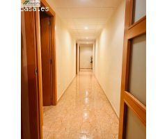 EN VENTA PISO DE 3 DORMITORIOS DOBLES EN ZONA CENTRO!