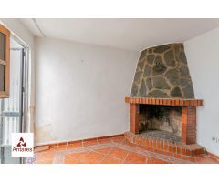 Casa en Venta en La Granada, Granada