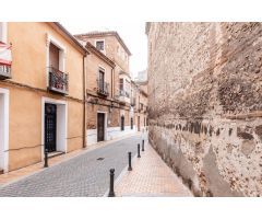 Caserón Señorial del siglo XVI en el corazón del casco antiguo de Talavera de la Reina