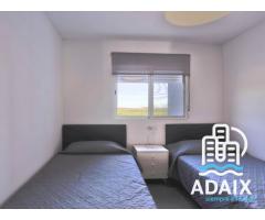 APARTAMENTO DE 2 DORMITORIOS CON PISCINA Y GARAJE EN LA PLAYA DE GANDIA